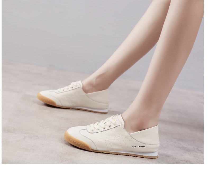 Two Wear Leather Feeling White Super Soft Bottom Comfortable Women'S Spring Shallow Shoes